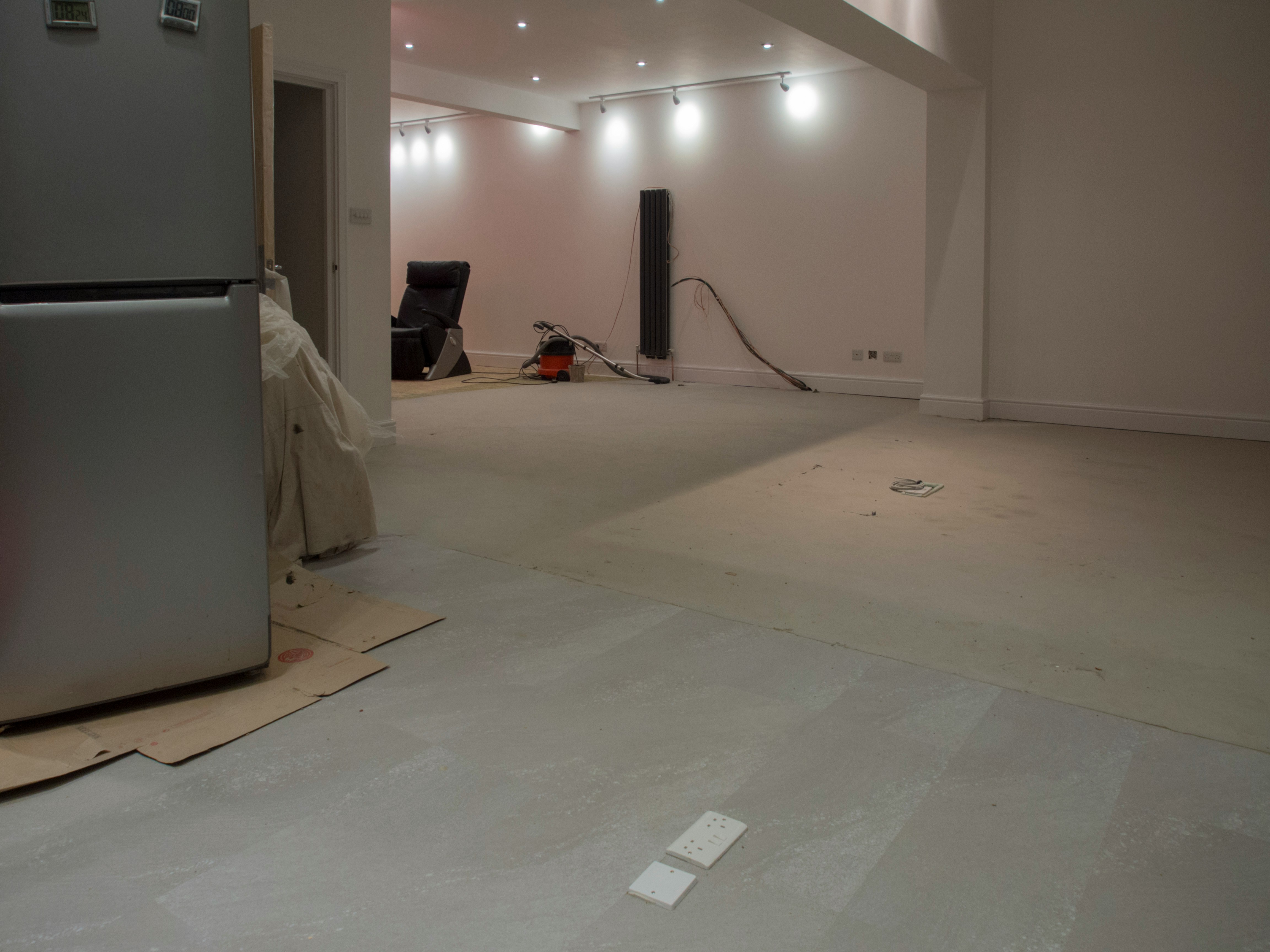 Tile & Flooring